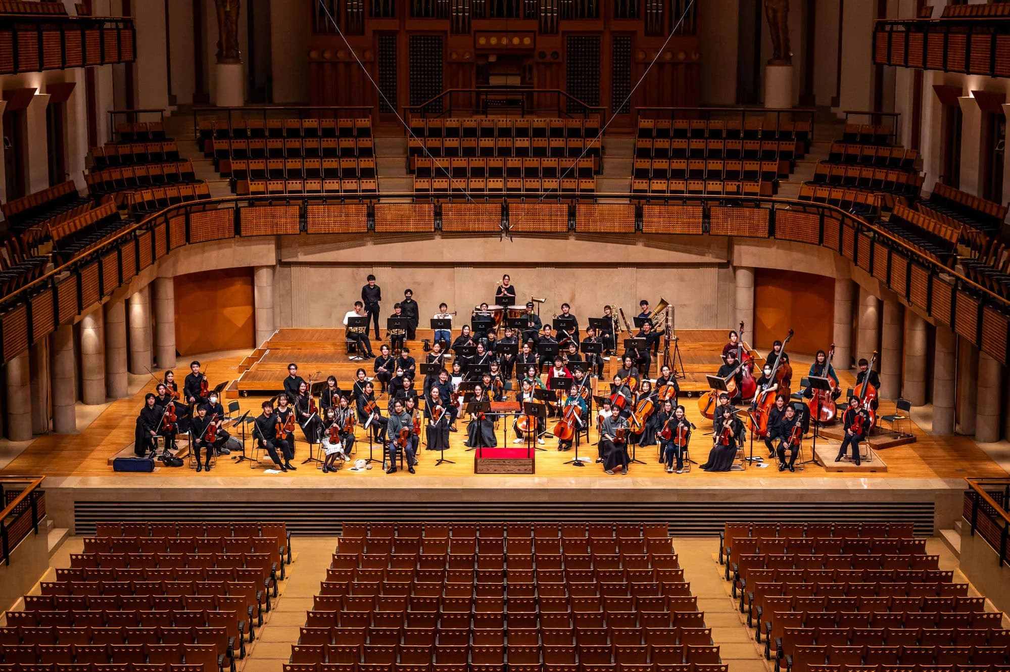 Orchestra più Folle の演奏風景